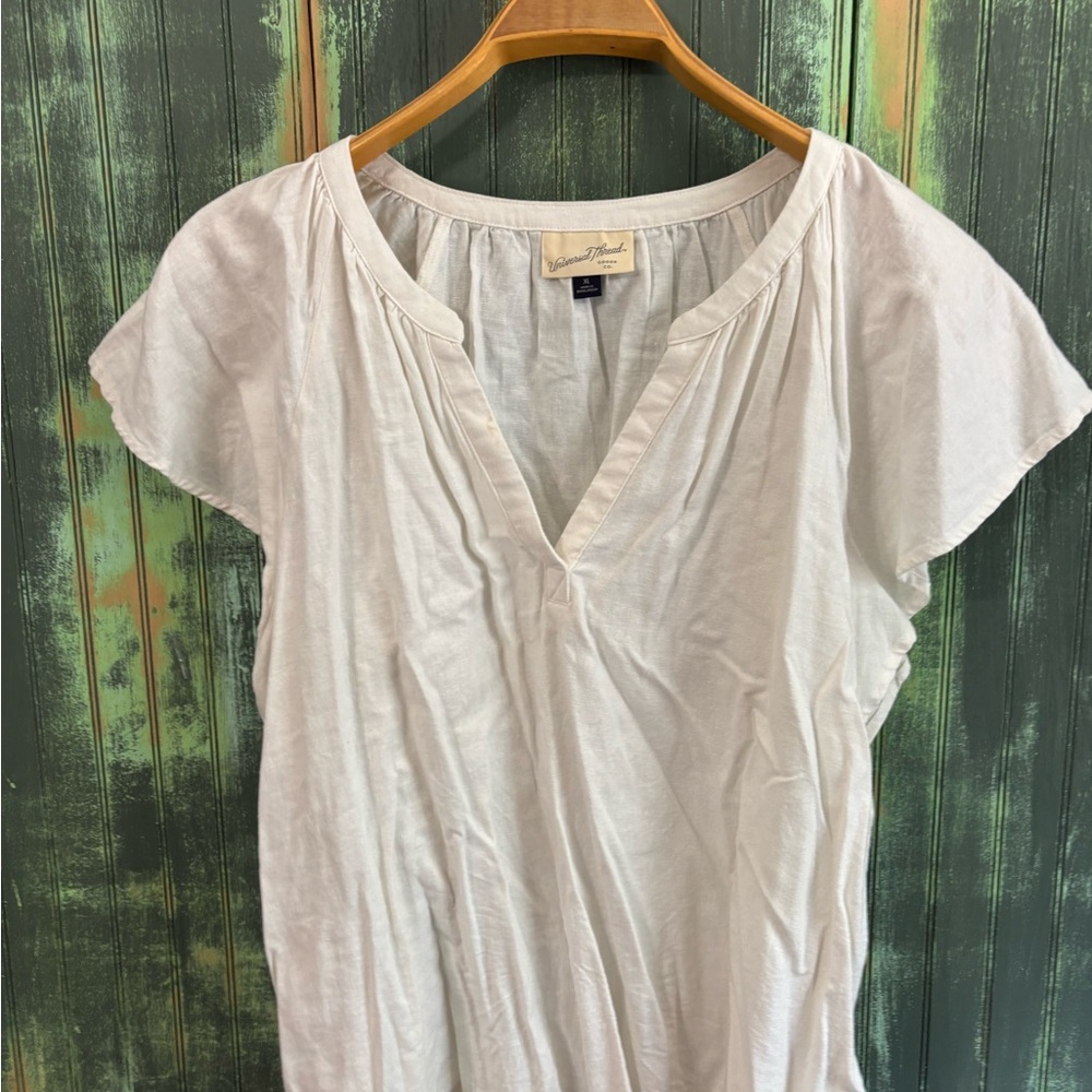 Universal Thread Cream Blouse